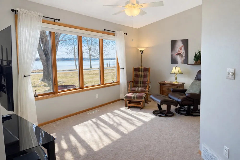 1960 Long Bridge Road Detroit Lakes, MN 56501