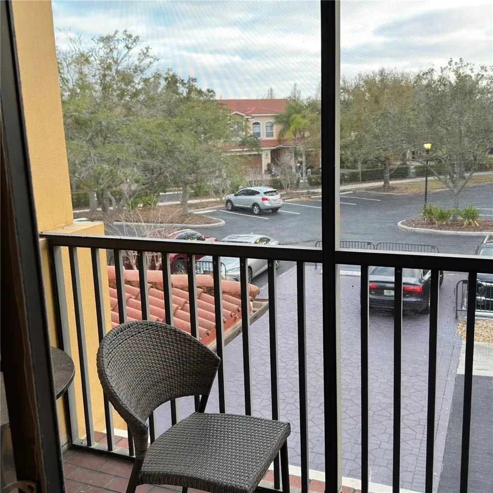 13941 CLUBHOUSE DRIVE #208 Tampa, FL 33618