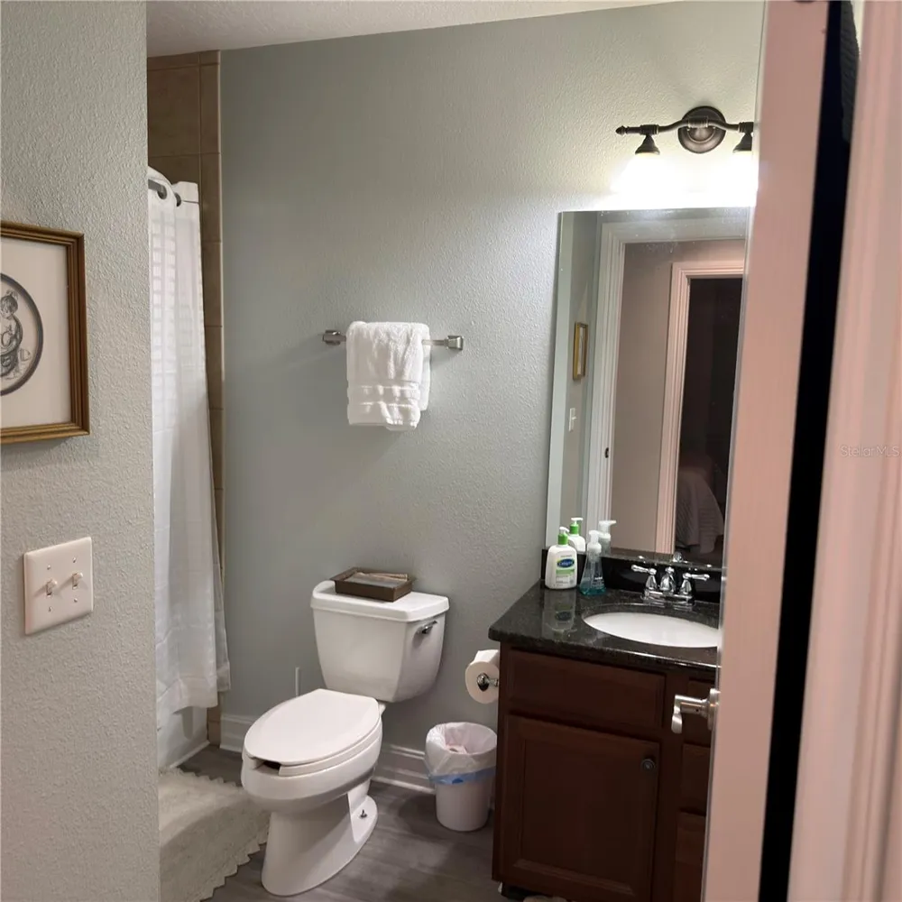 13941 CLUBHOUSE DRIVE #208 Tampa, FL 33618