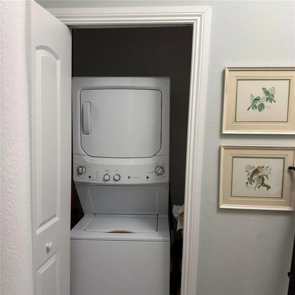 13941 CLUBHOUSE DRIVE #208 Tampa, FL 33618