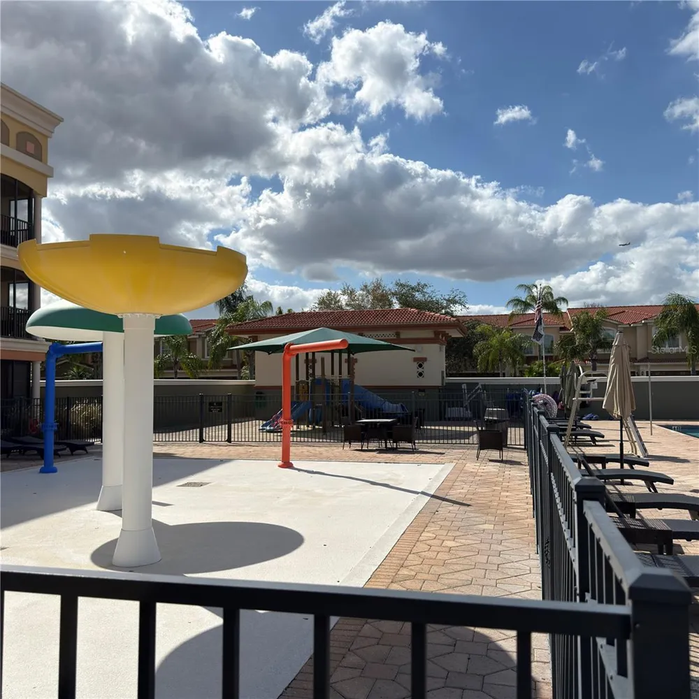 13941 CLUBHOUSE DRIVE #208 Tampa, FL 33618
