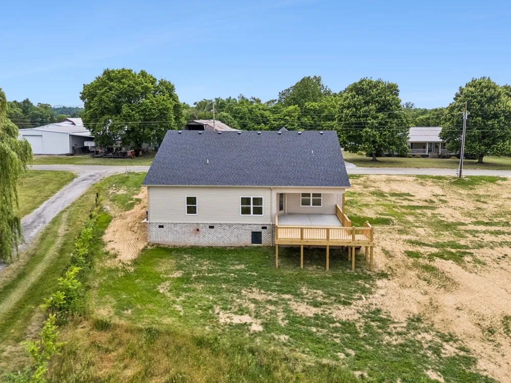 1930 Old Snow Hill Rd Dowelltown, TN 37059