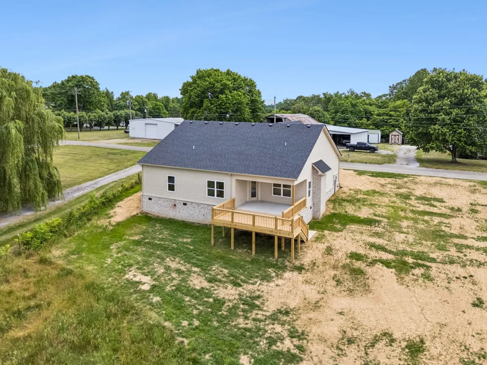 1930 Old Snow Hill Rd Dowelltown, TN 37059
