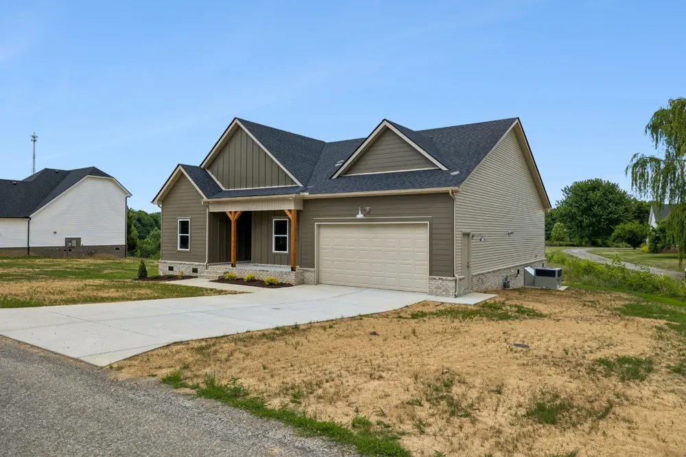 1930 Old Snow Hill Rd Dowelltown, TN 37059