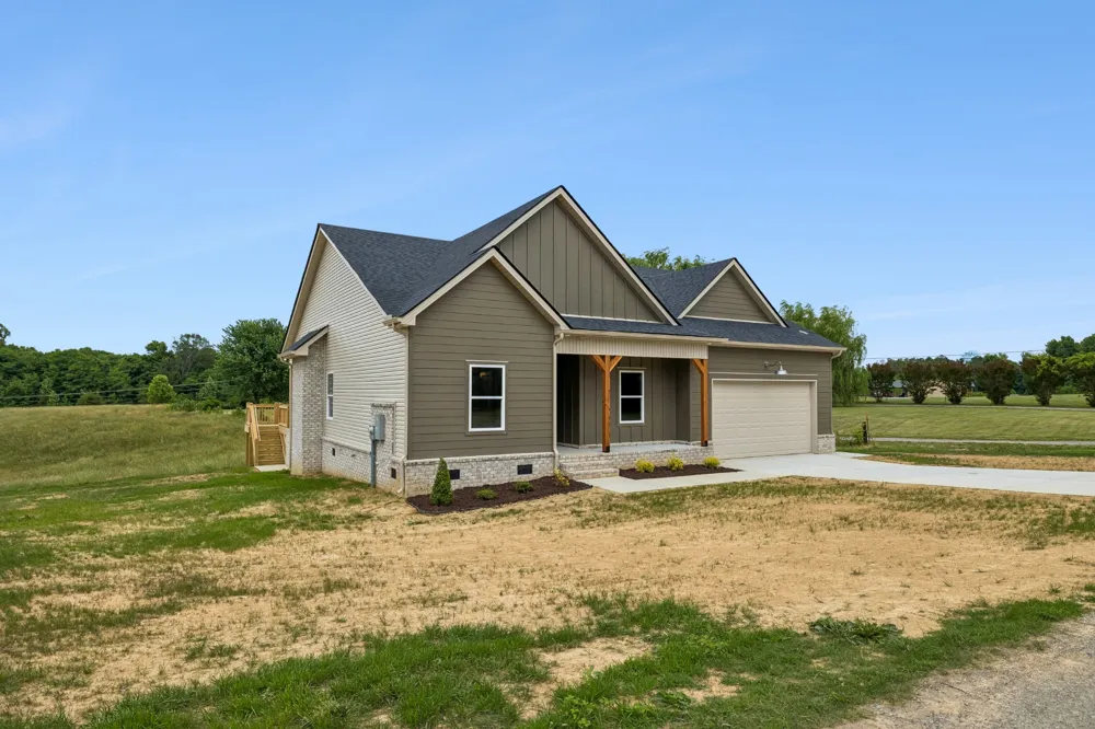 1930 Old Snow Hill Rd Dowelltown, TN 37059