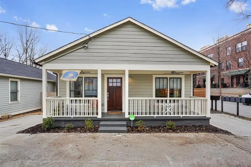 87 Chester Avenue SE #Rear