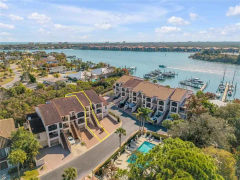 135 MARINA BAY DRIVE