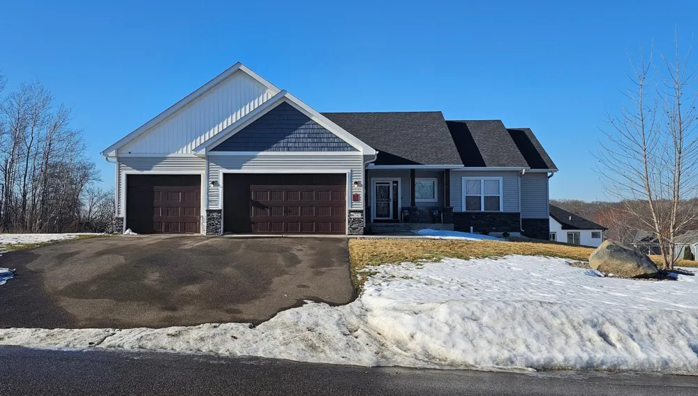 10240 178th Avenue NW