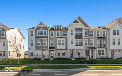 432 Elite Street