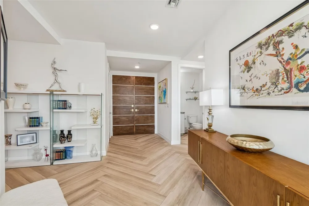 2900 W BAY TO BAY BOULEVARD #501 Tampa, FL 33629