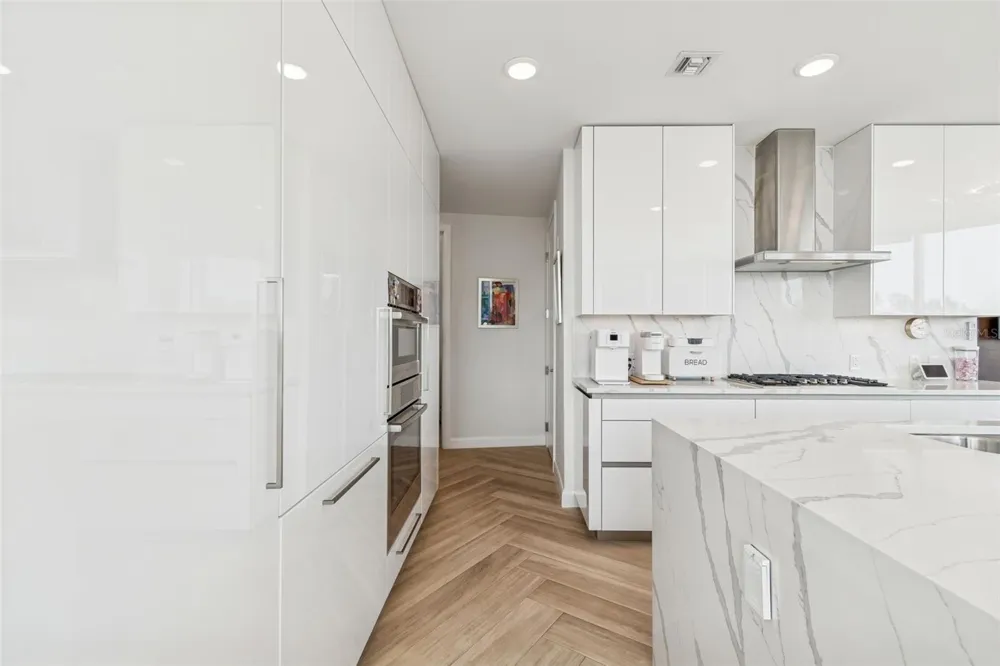 2900 W BAY TO BAY BOULEVARD #501 Tampa, FL 33629