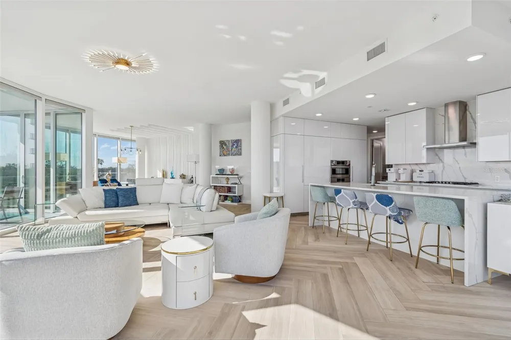 2900 W BAY TO BAY BOULEVARD #501 Tampa, FL 33629