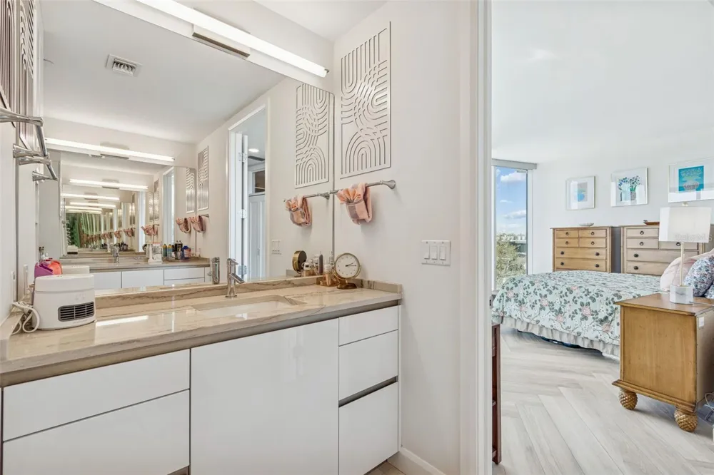 2900 W BAY TO BAY BOULEVARD #501 Tampa, FL 33629