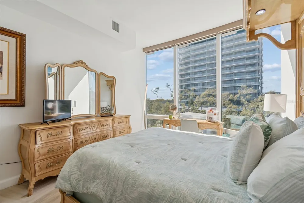 2900 W BAY TO BAY BOULEVARD #501 Tampa, FL 33629