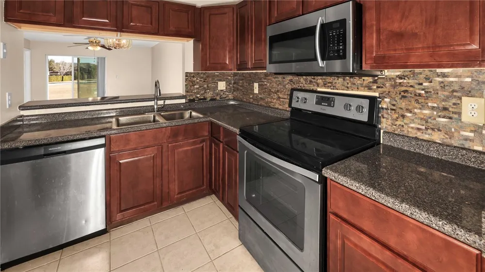 1192 FAIRWAY DRIVE Apopka, FL 32712