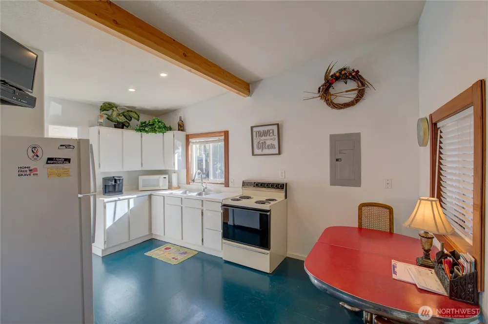 22604 S PLACE Ocean Park, WA 98640