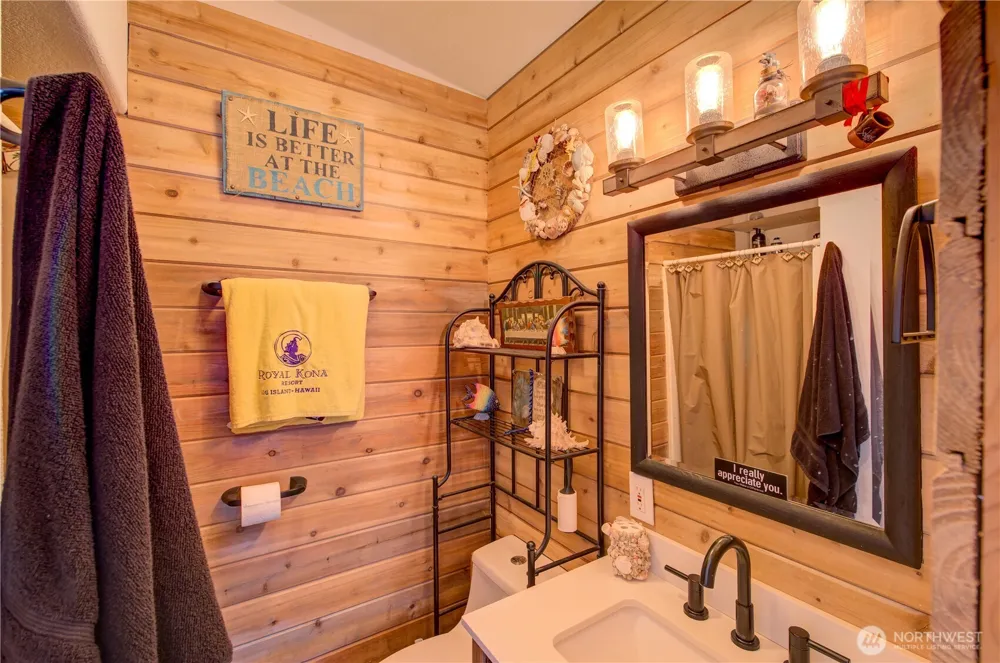 22604 S PLACE Ocean Park, WA 98640