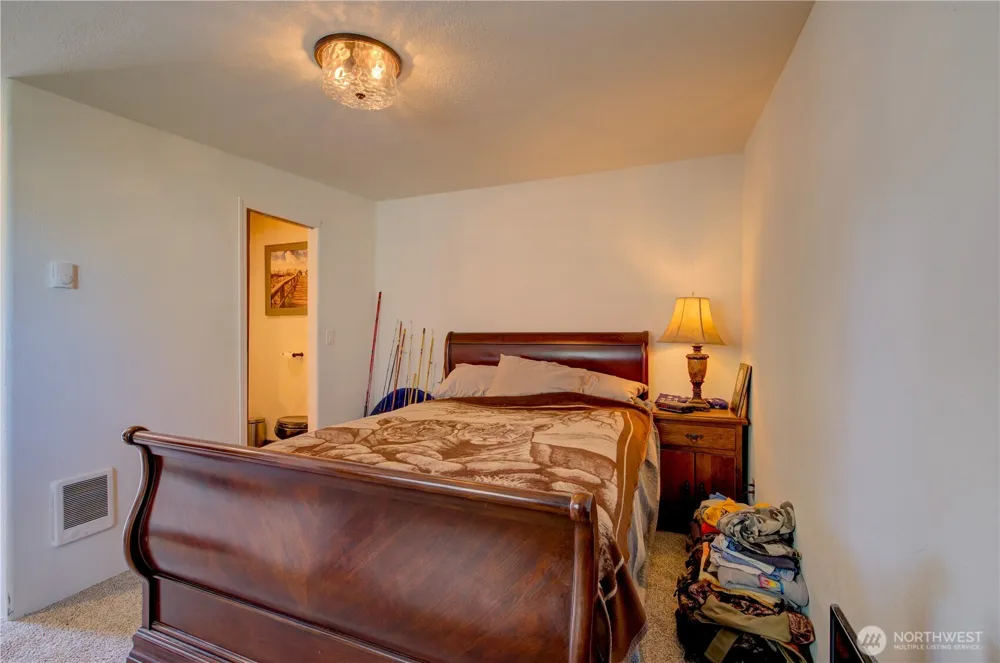 22604 S PLACE Ocean Park, WA 98640