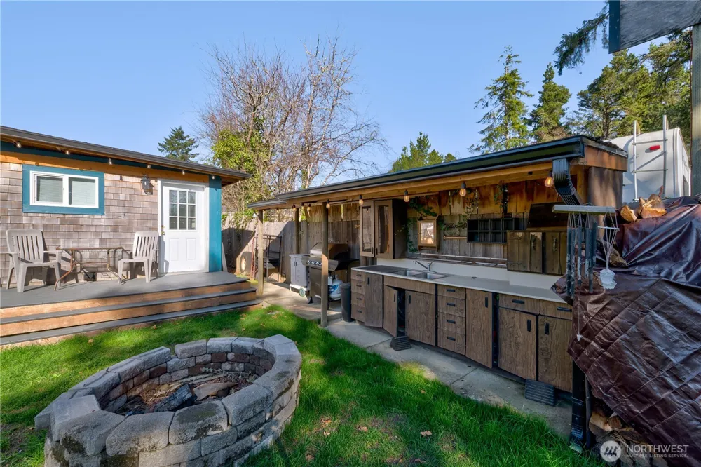 22604 S PLACE Ocean Park, WA 98640