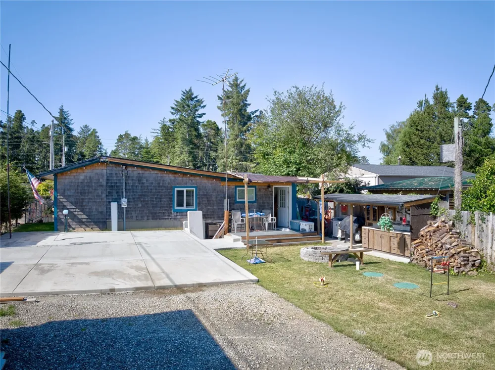 22604 S PLACE Ocean Park, WA 98640
