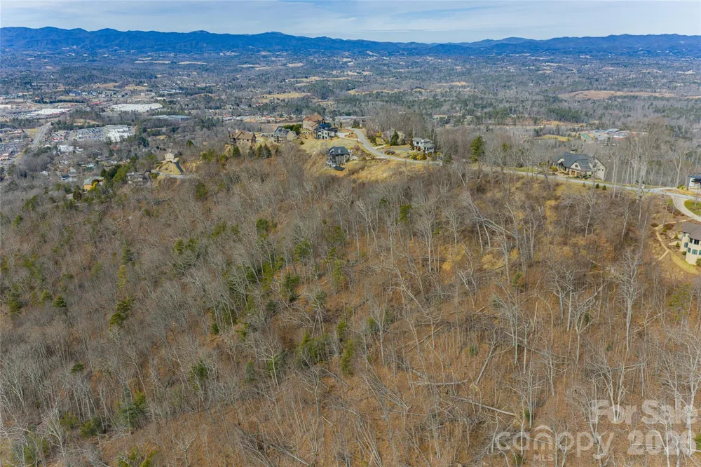 5 Longstreet Court #17 Weaverville, NC 28787