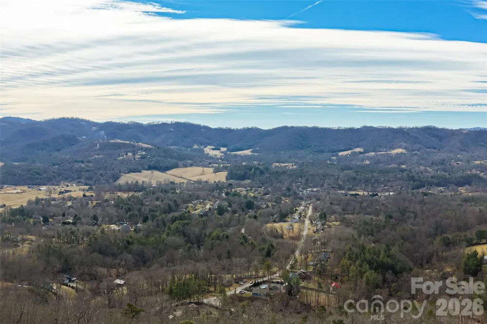 5 Longstreet Court #17 Weaverville, NC 28787