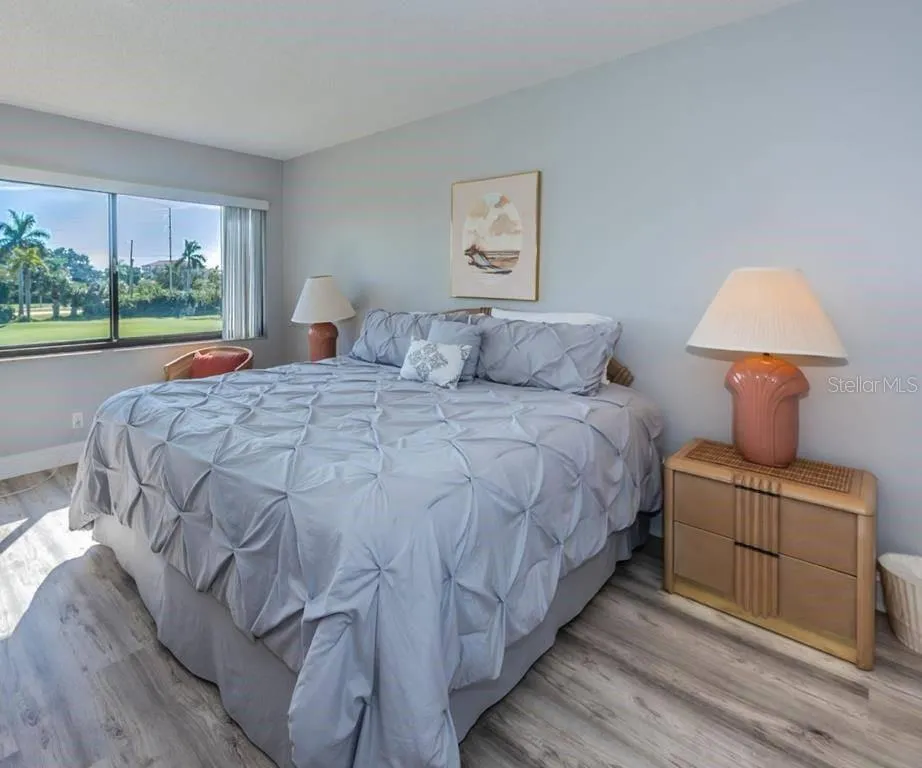 5724 PUERTA DEL SOL BOULEVARD S #248 St Petersburg, FL 33715