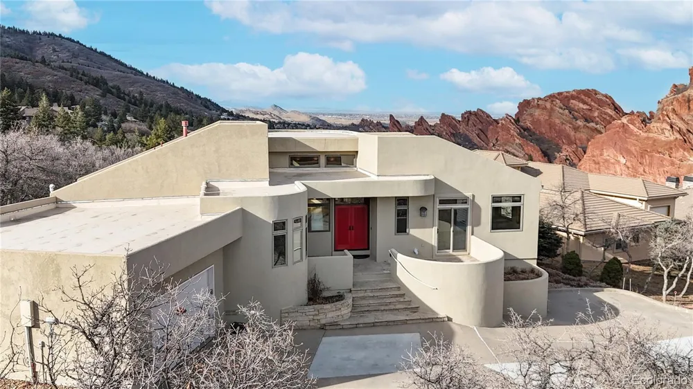 4777 Ponderosa Trail