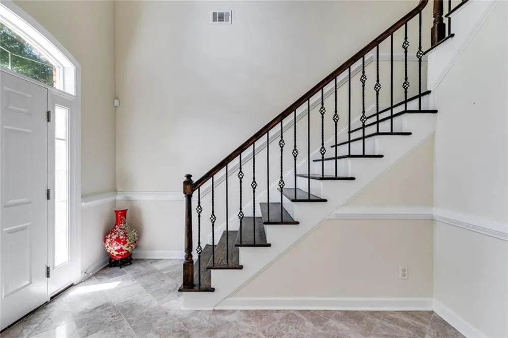 110 Pond View Point LaGrange, GA 30240