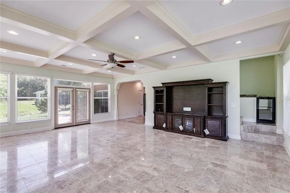 110 Pond View Point LaGrange, GA 30240