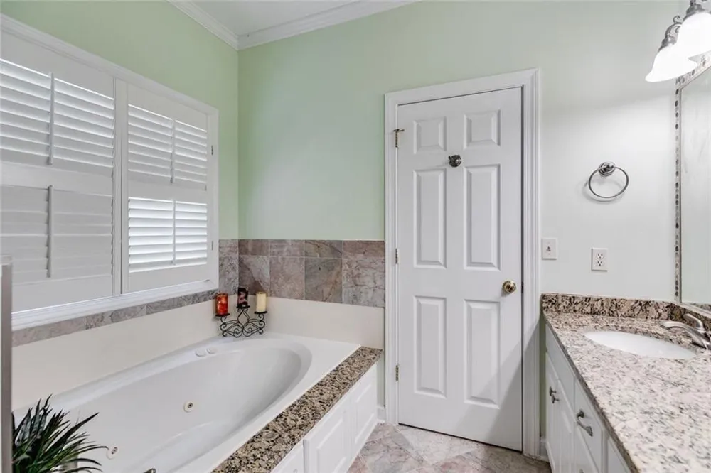 110 Pond View Point LaGrange, GA 30240