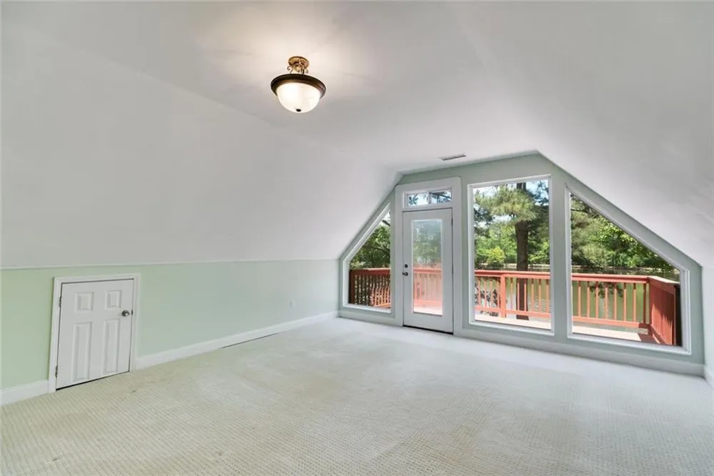 110 Pond View Point LaGrange, GA 30240