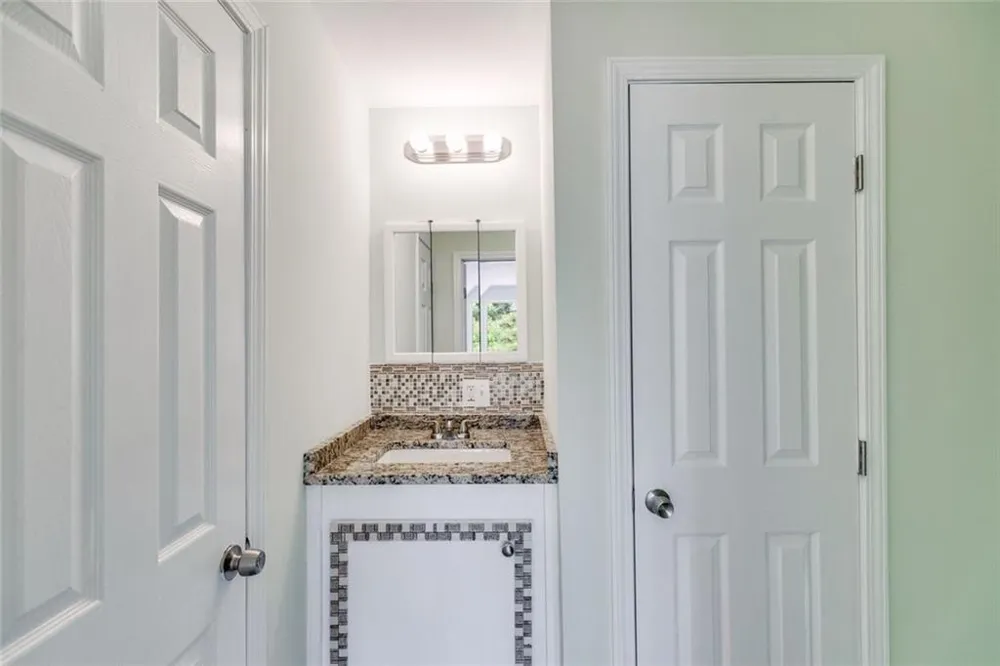 110 Pond View Point LaGrange, GA 30240