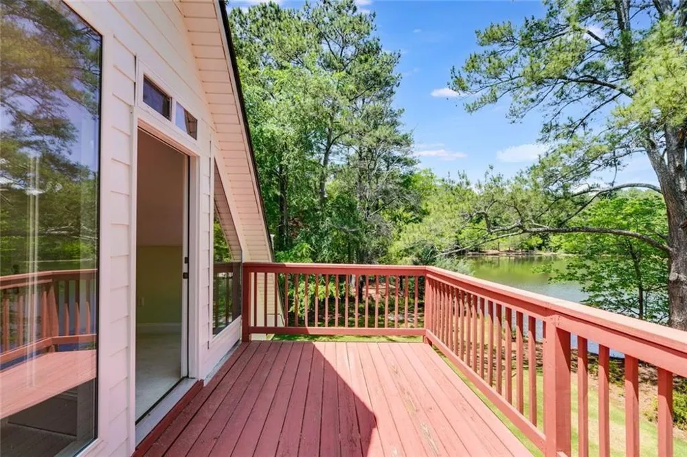 110 Pond View Point LaGrange, GA 30240