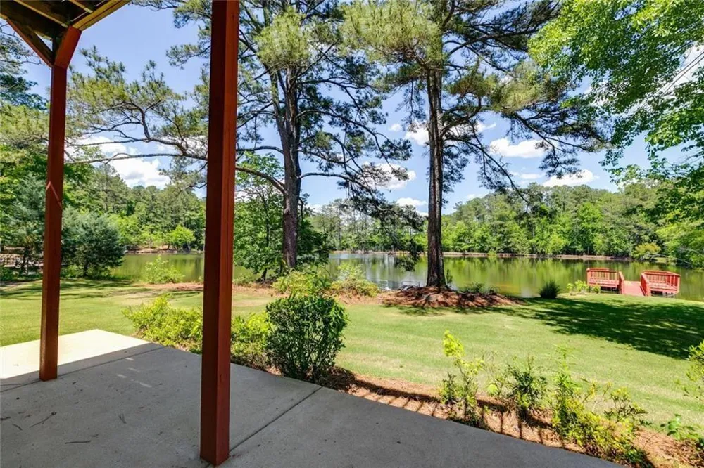 110 Pond View Point LaGrange, GA 30240