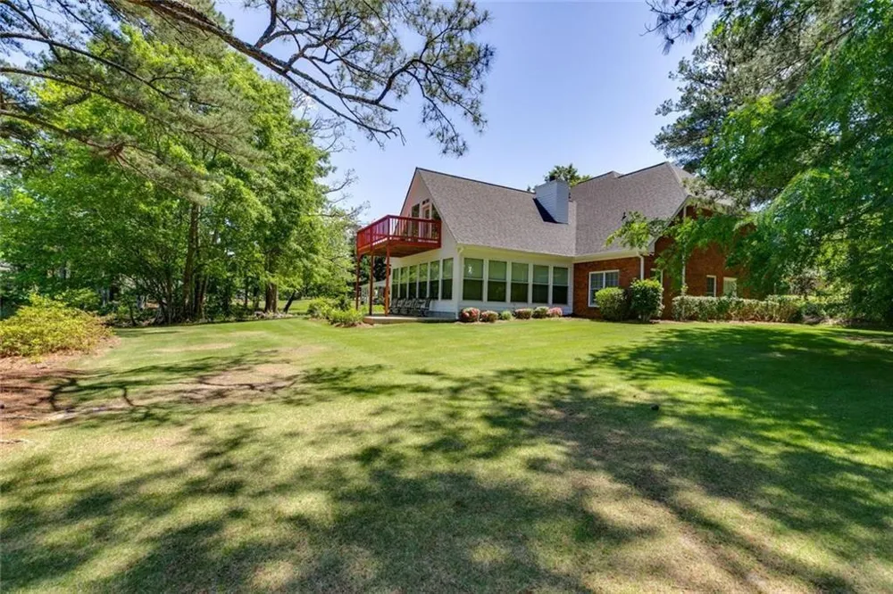 110 Pond View Point LaGrange, GA 30240