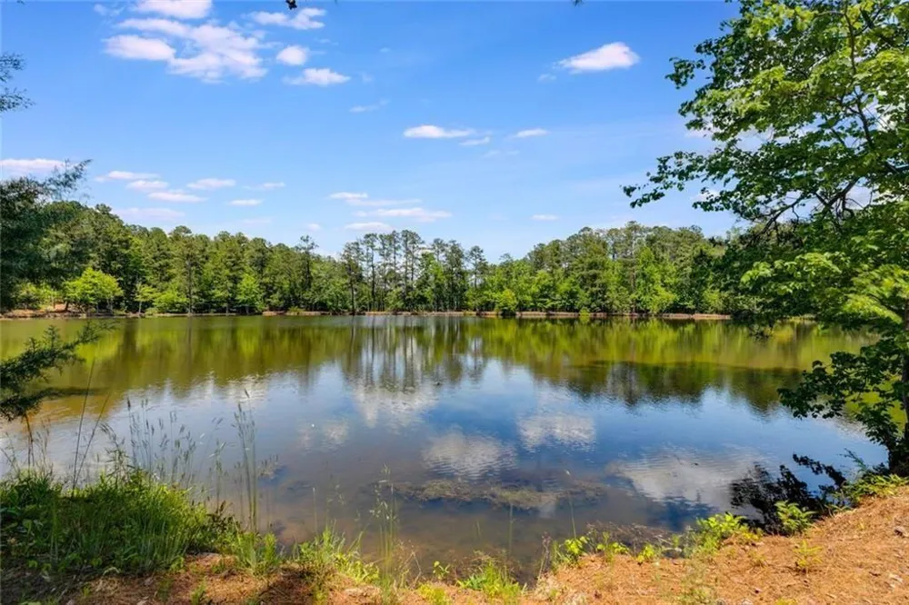 110 Pond View Point LaGrange, GA 30240