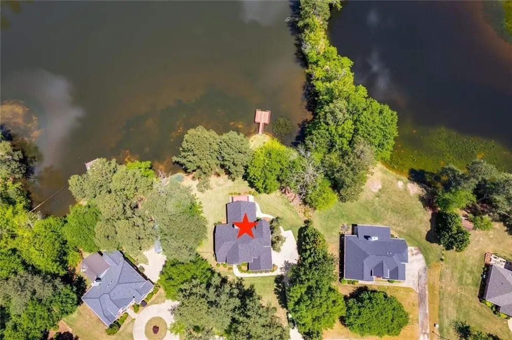 110 Pond View Point LaGrange, GA 30240