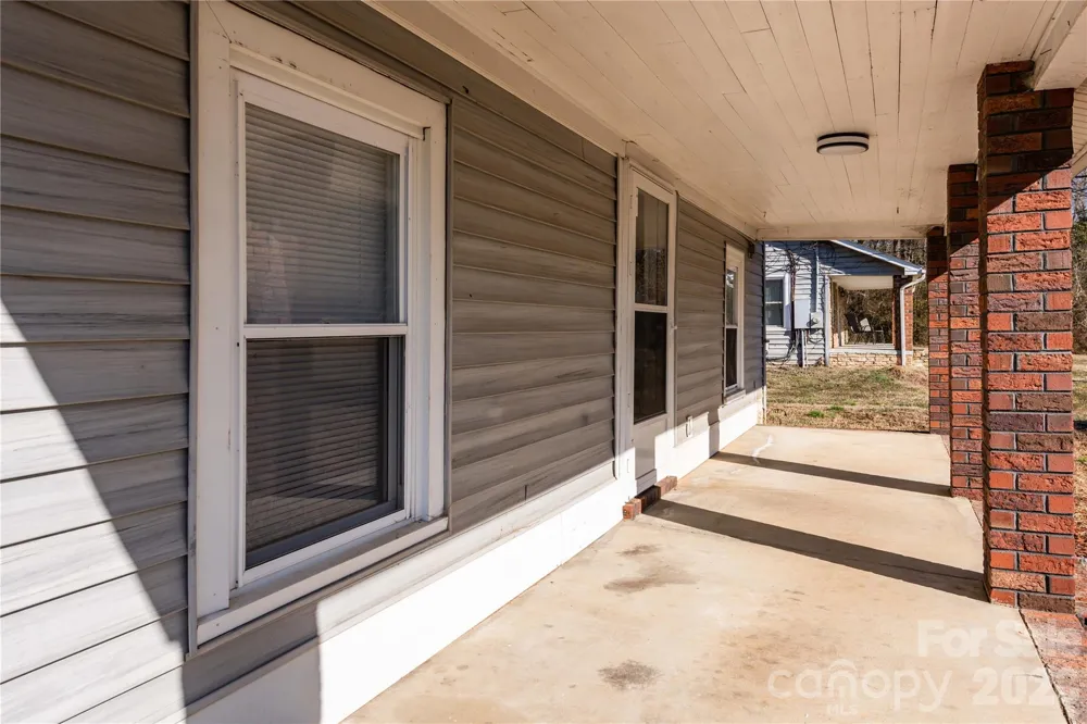 470 & 460 S Moose Road Mount Pleasant, NC 28124