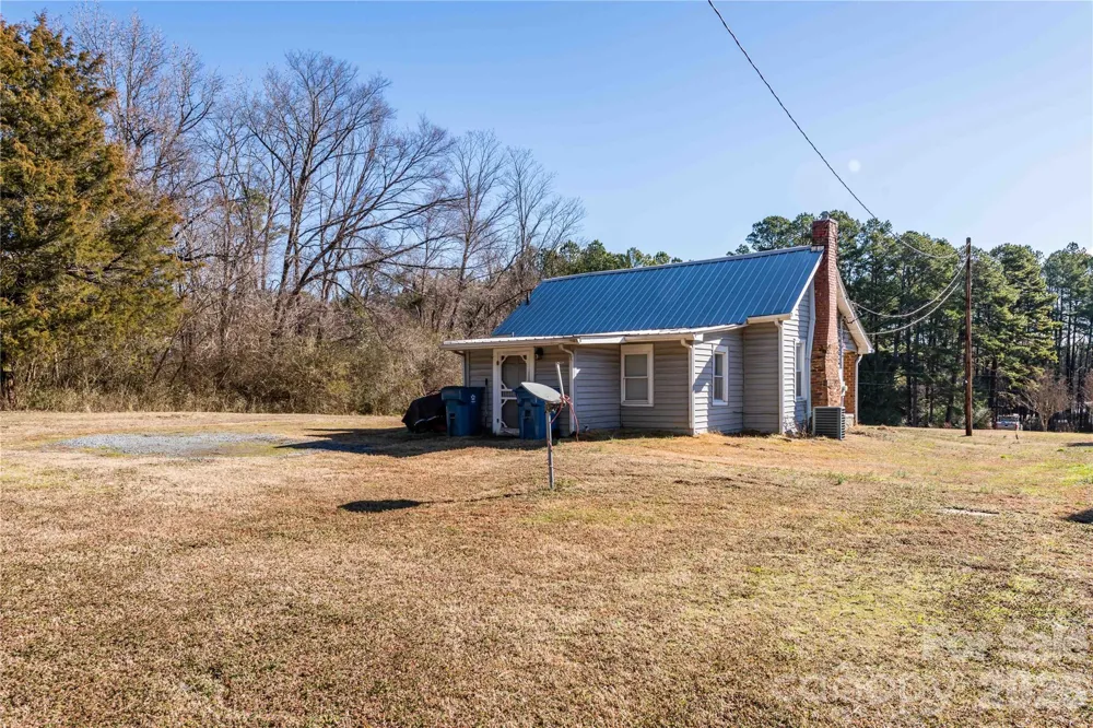 470 & 460 S Moose Road Mount Pleasant, NC 28124
