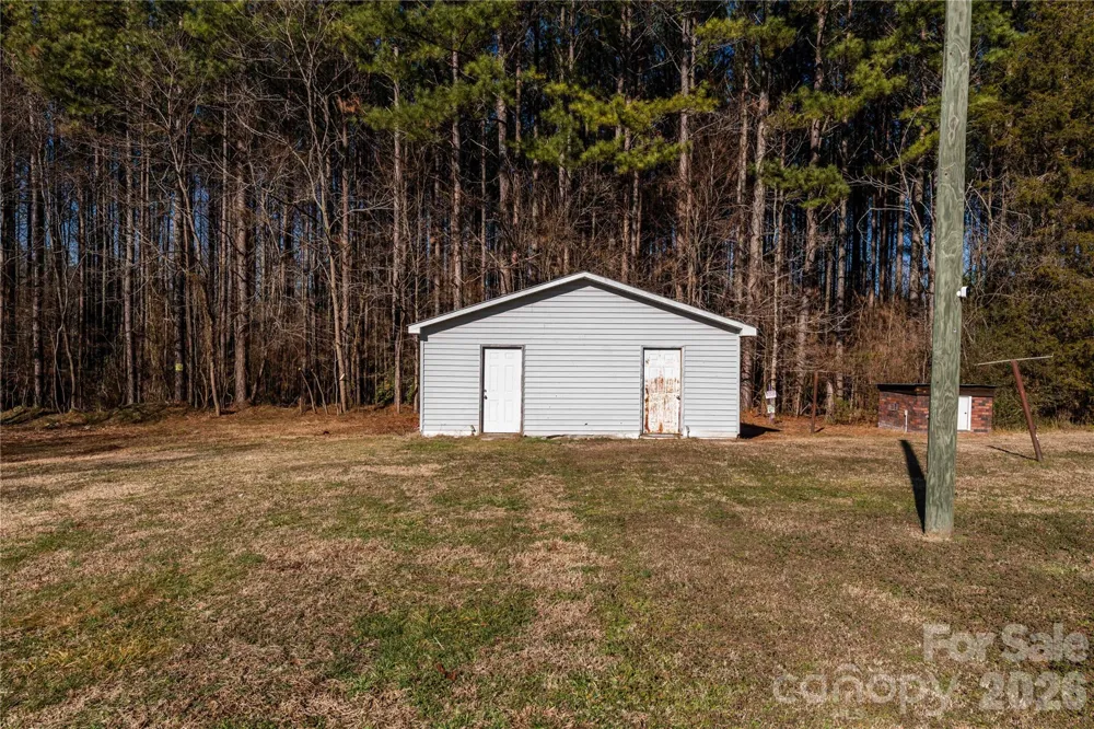 470 & 460 S Moose Road Mount Pleasant, NC 28124