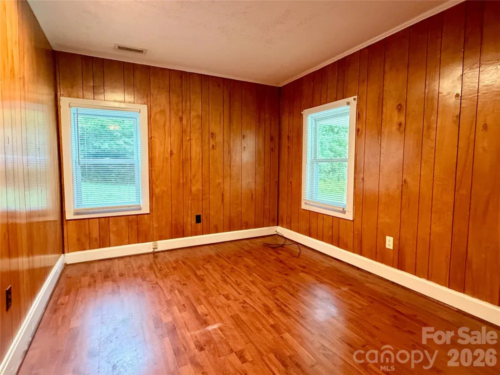 470 & 460 S Moose Road Mount Pleasant, NC 28124