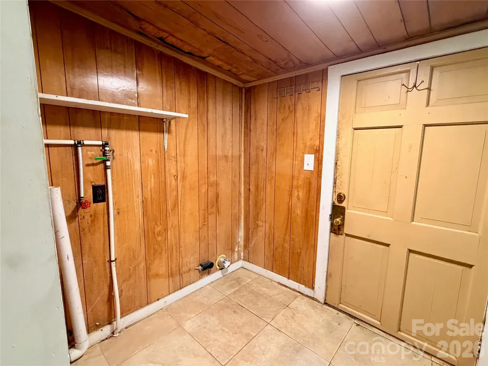 470 & 460 S Moose Road Mount Pleasant, NC 28124