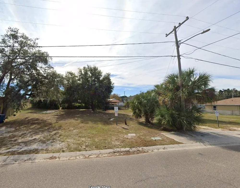 1015 AVENUE F Haines City, FL 33844