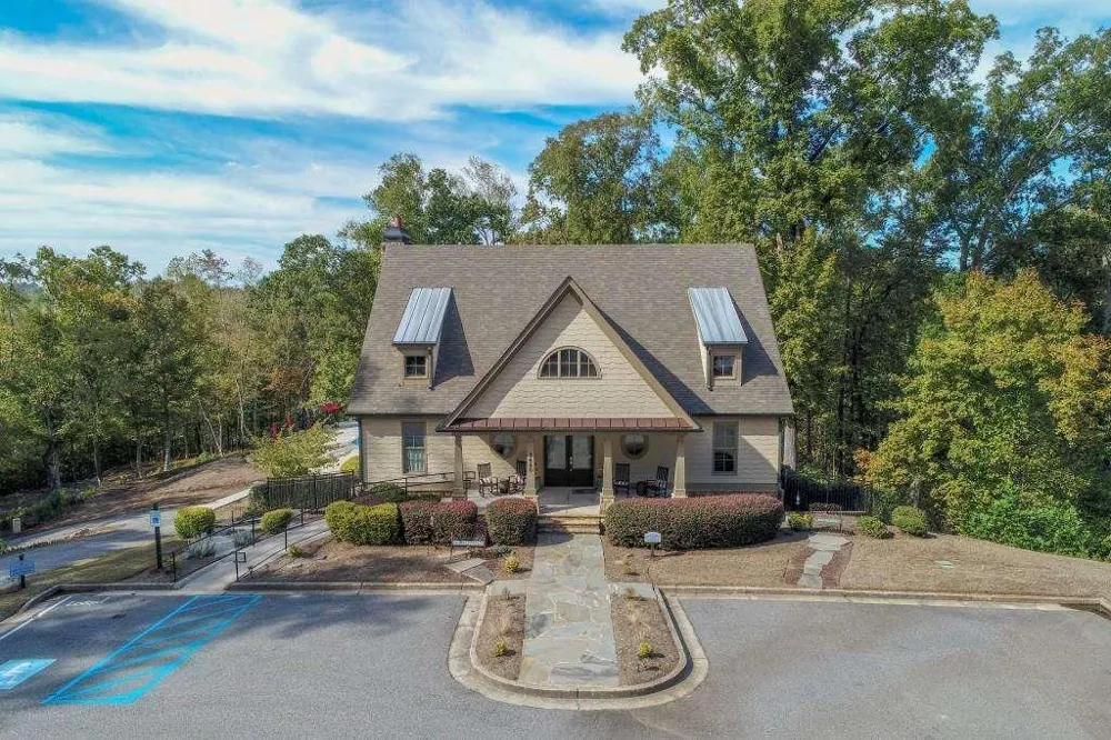6825 Lookout Dawsonville, GA 30534