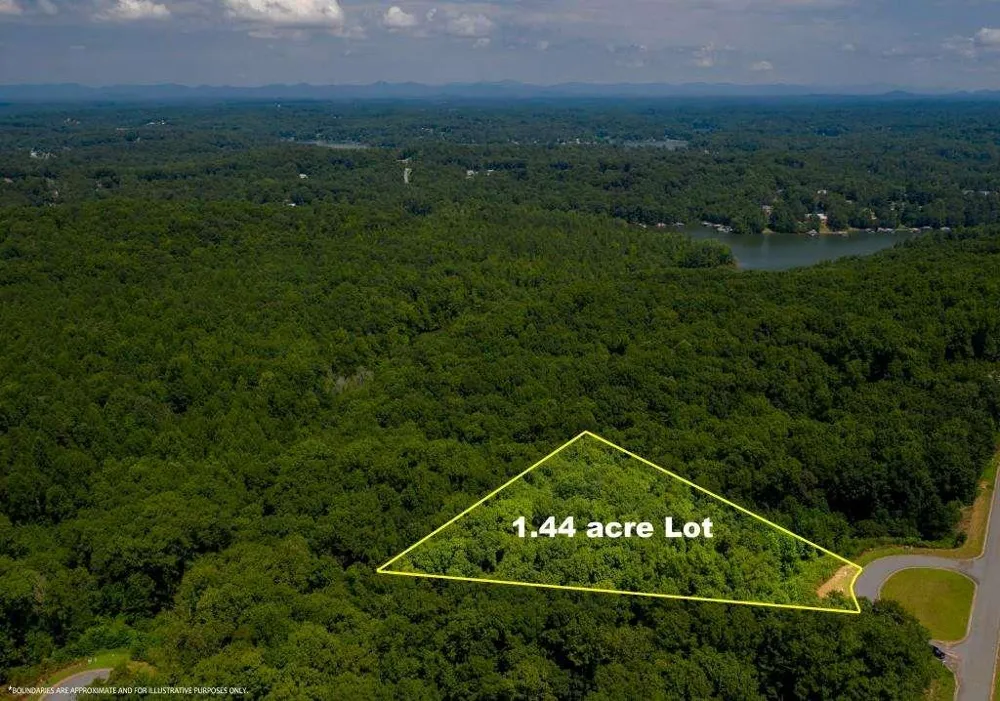 6825 Lookout Dawsonville, GA 30534