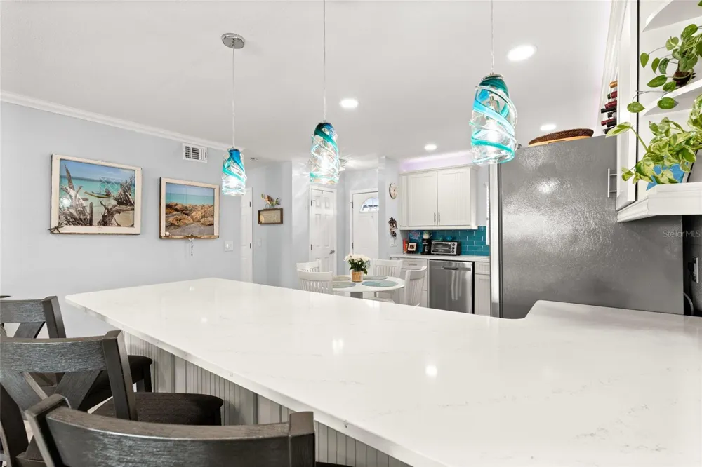 1898 SHORE DRIVE S #319 South Pasadena, FL 33707