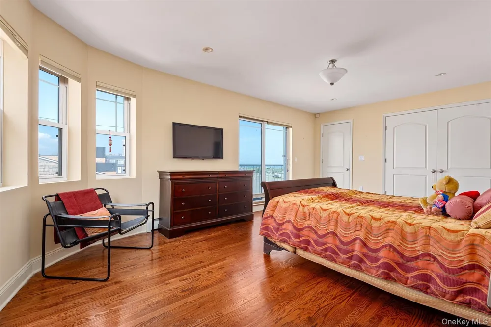 171 Beach 100th Street #9C Rockaway Park, NY 11694