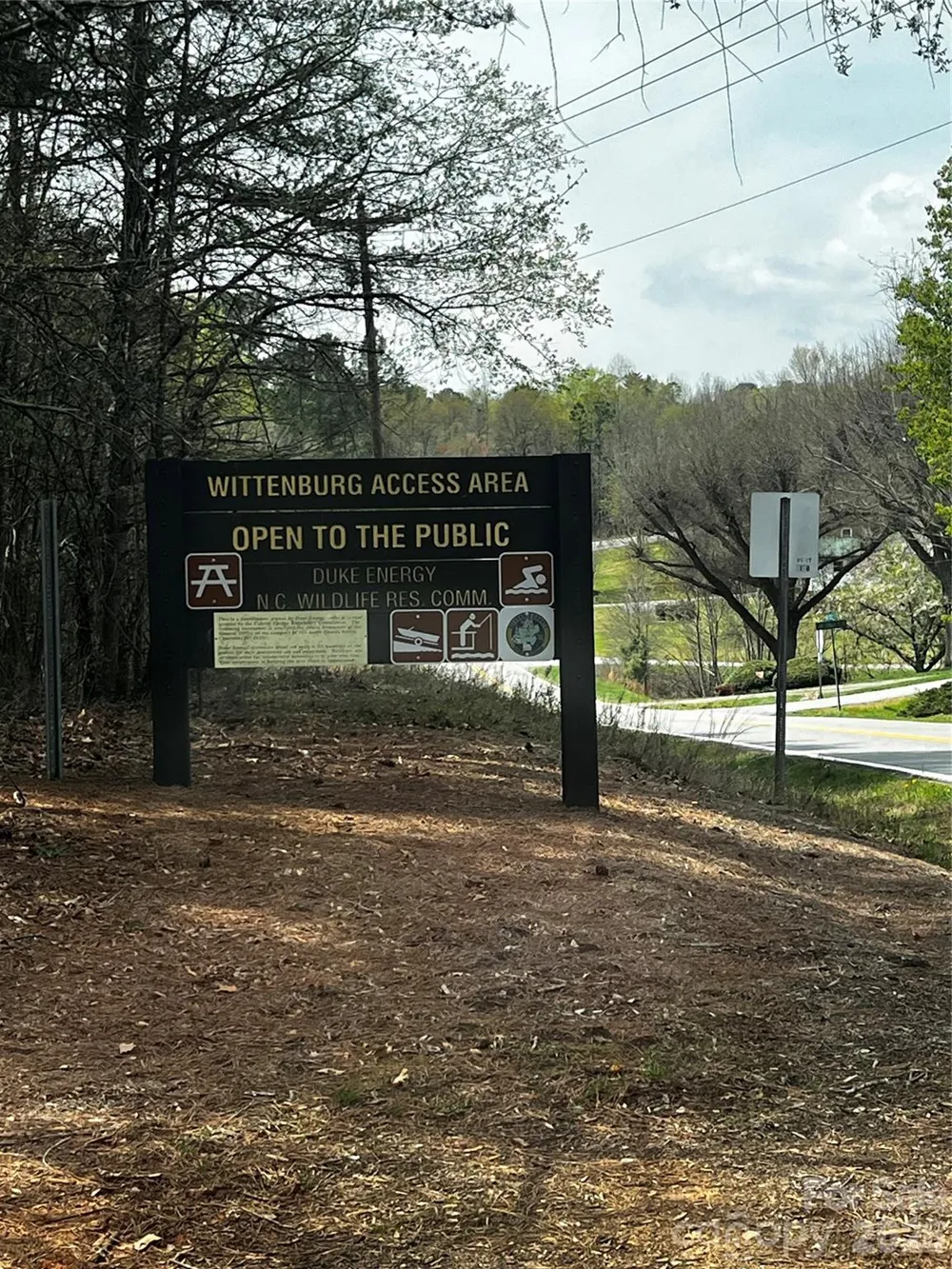 0000 Cemetery Loop Hickory, NC 28601