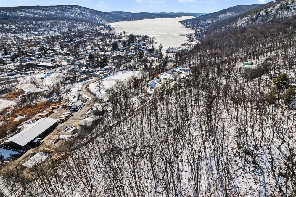 Louise Lane Greenwood Lake, NY 10925